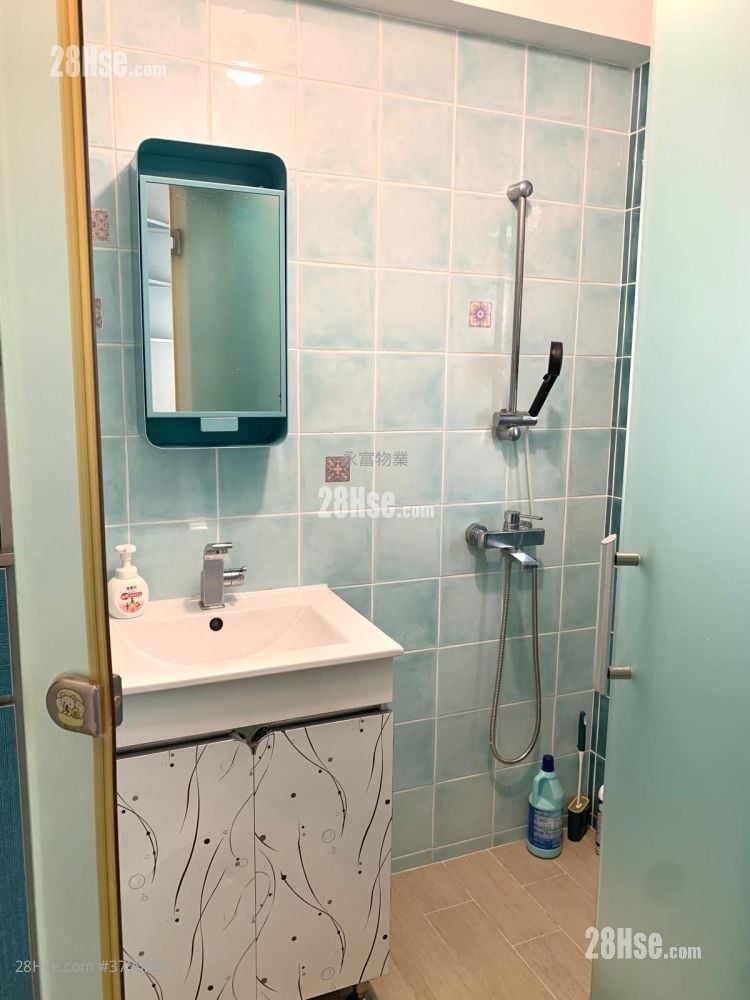 東霖苑 租盤 開放式間隔 214 平方呎