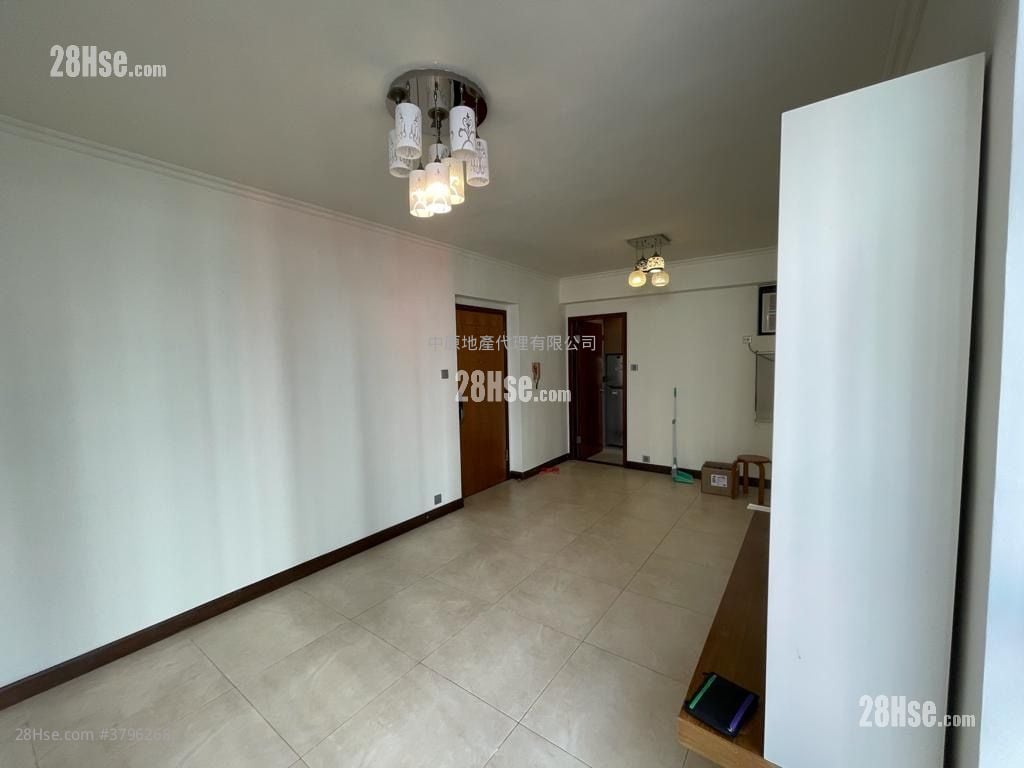 湾景花园 售盘 3 房 , 2 浴室 610 平方尺