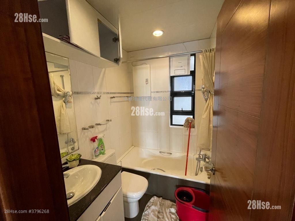 湾景花园 售盘 3 房 , 2 浴室 610 平方尺