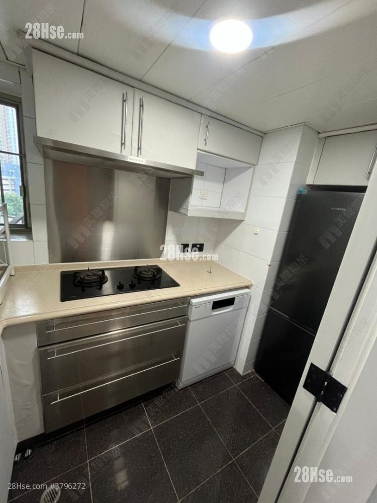 Park Central Sell 2 Bedrooms 384 ft²