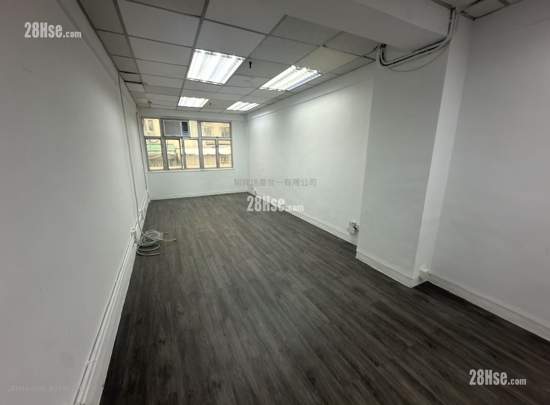 King's Commercial Building Rental Studio , 1 Toilet