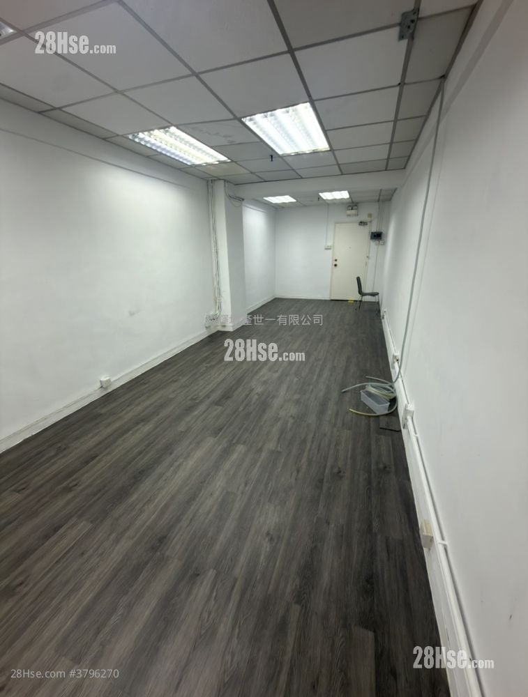 King's Commercial Building Rental Studio , 1 Toilet