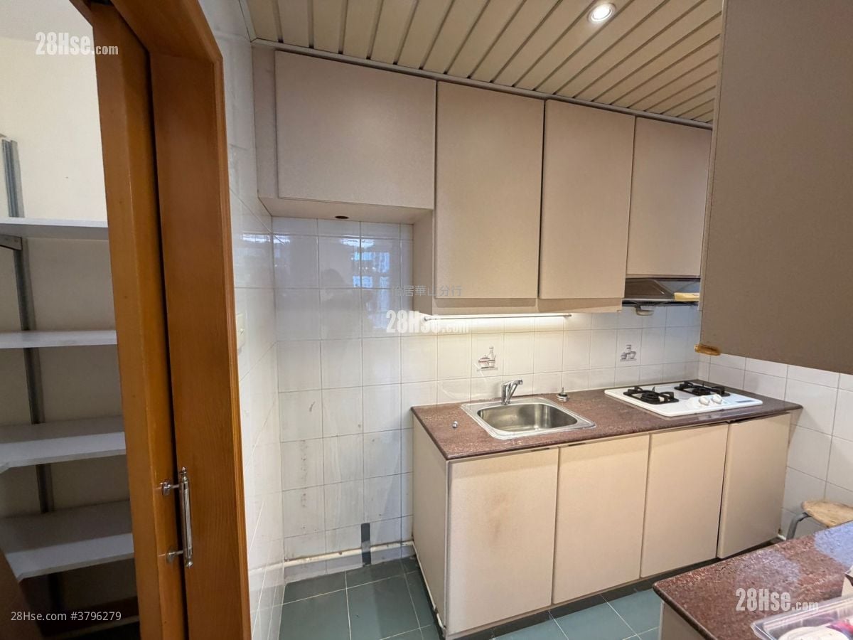 太古城 租盘 3 房 , 1 浴室 580 平方尺