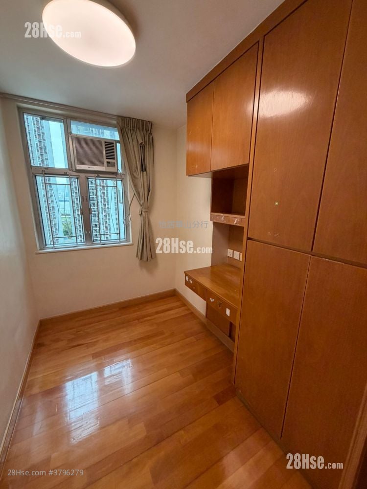 太古城 租盘 3 房 , 1 浴室 580 平方尺