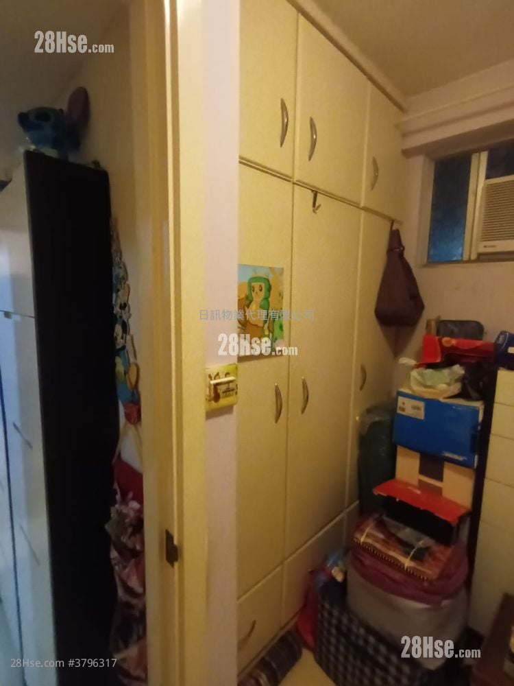 Riviera Gardens Sell 3 Bedrooms , 1 Bathroom 540 ft²