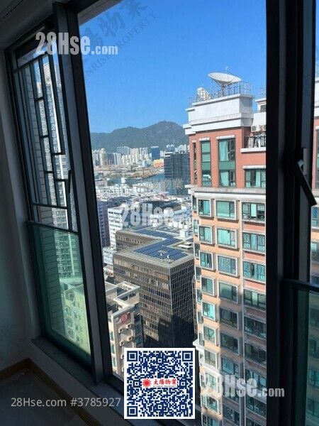 La Lumiere Sell 2 Bedrooms 423 ft²