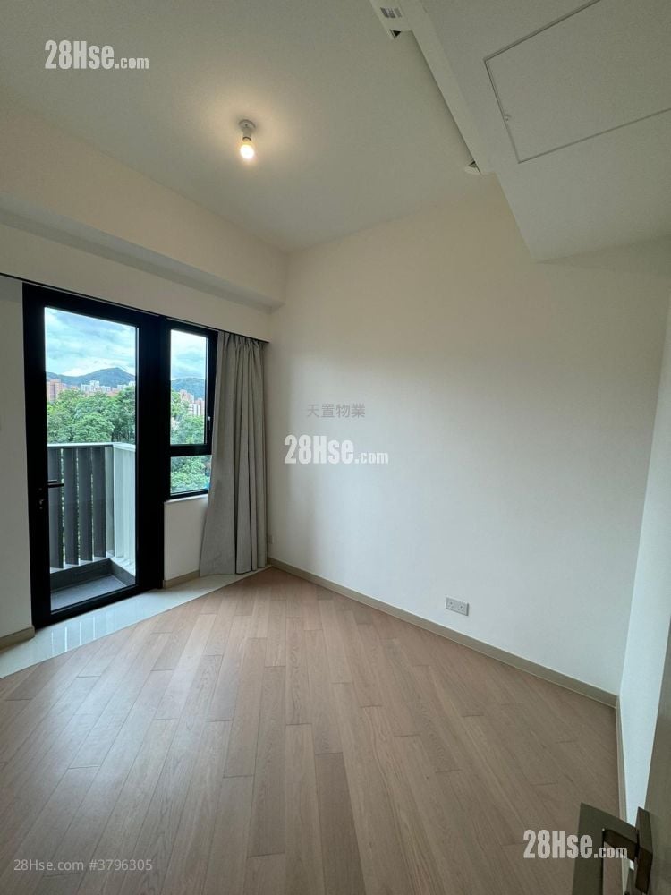 Mount Regency Sell 412 ft²