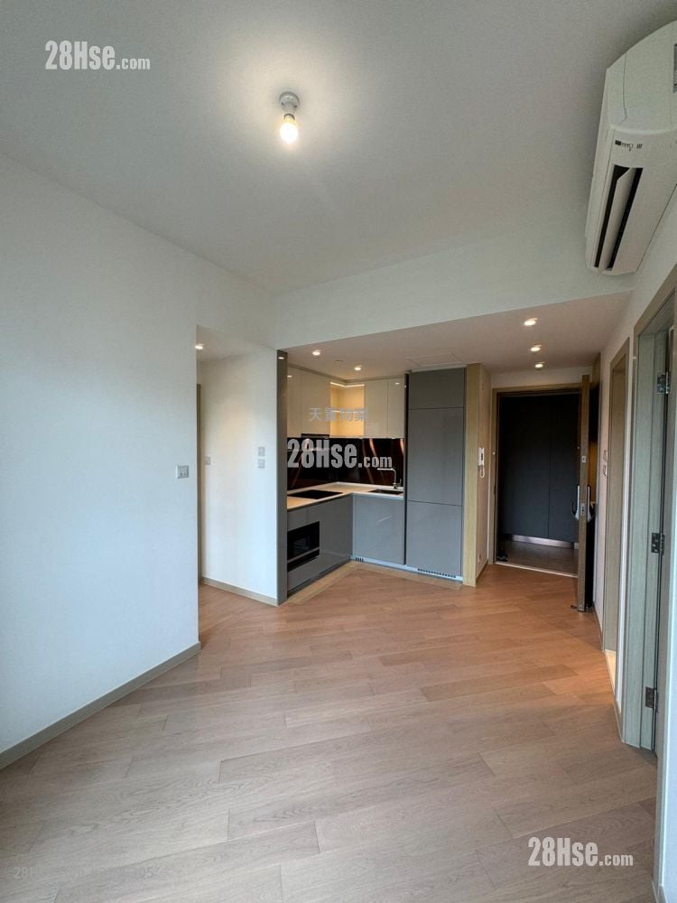 Mount Regency Sell 412 ft²