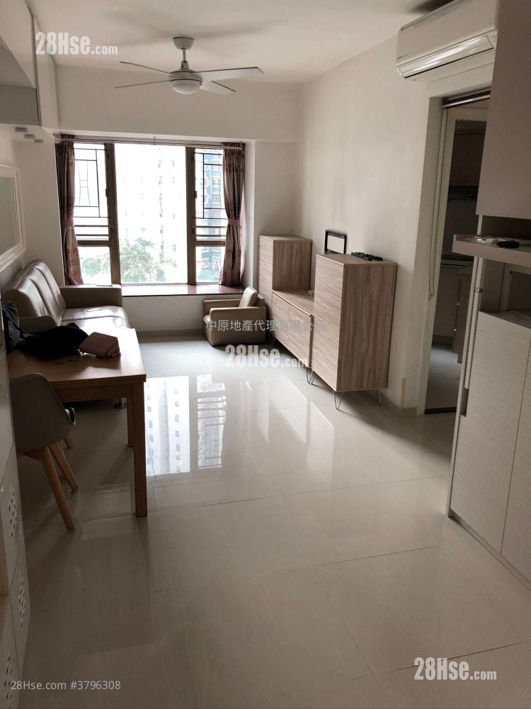 Serenade Cove Sell 3 Bedrooms , 1 Bathroom 570 ft²