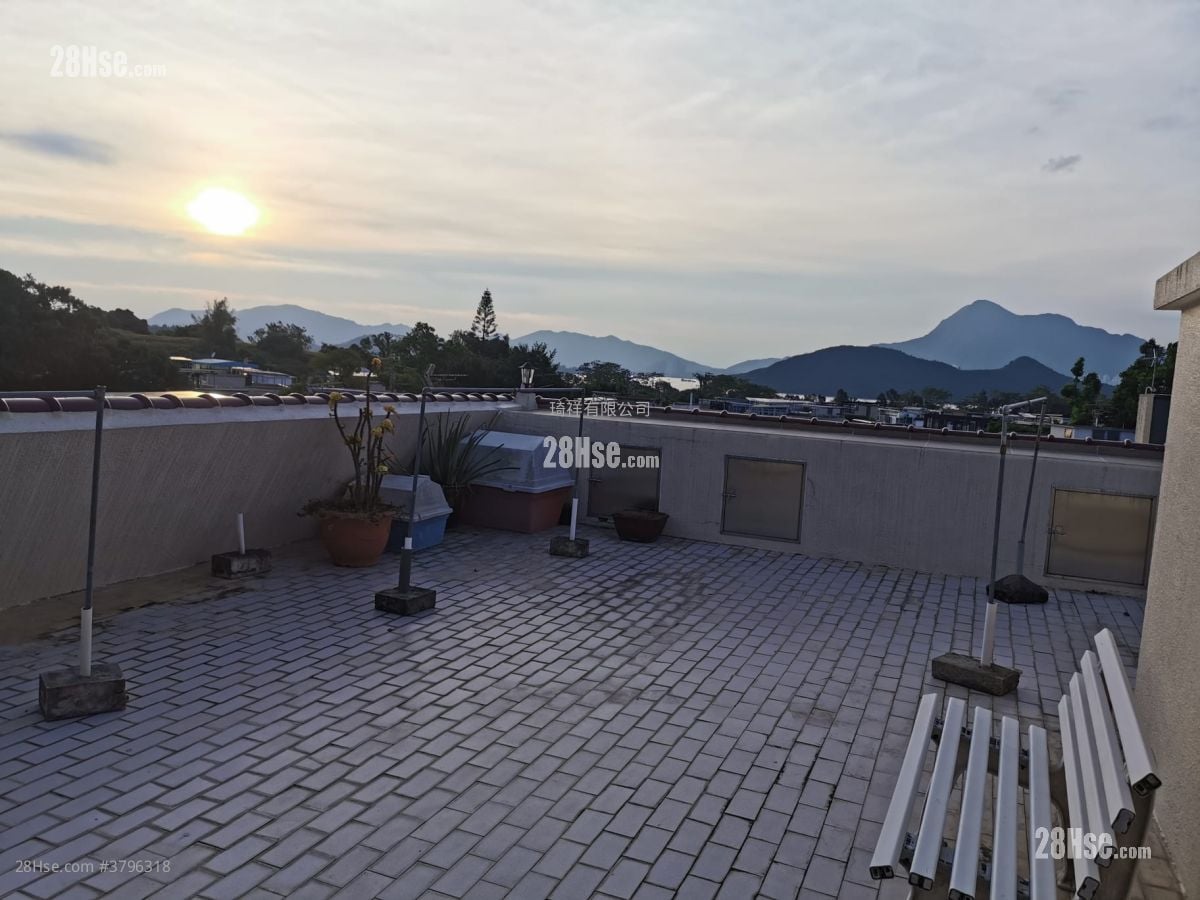 村屋 售盘 700 平方尺