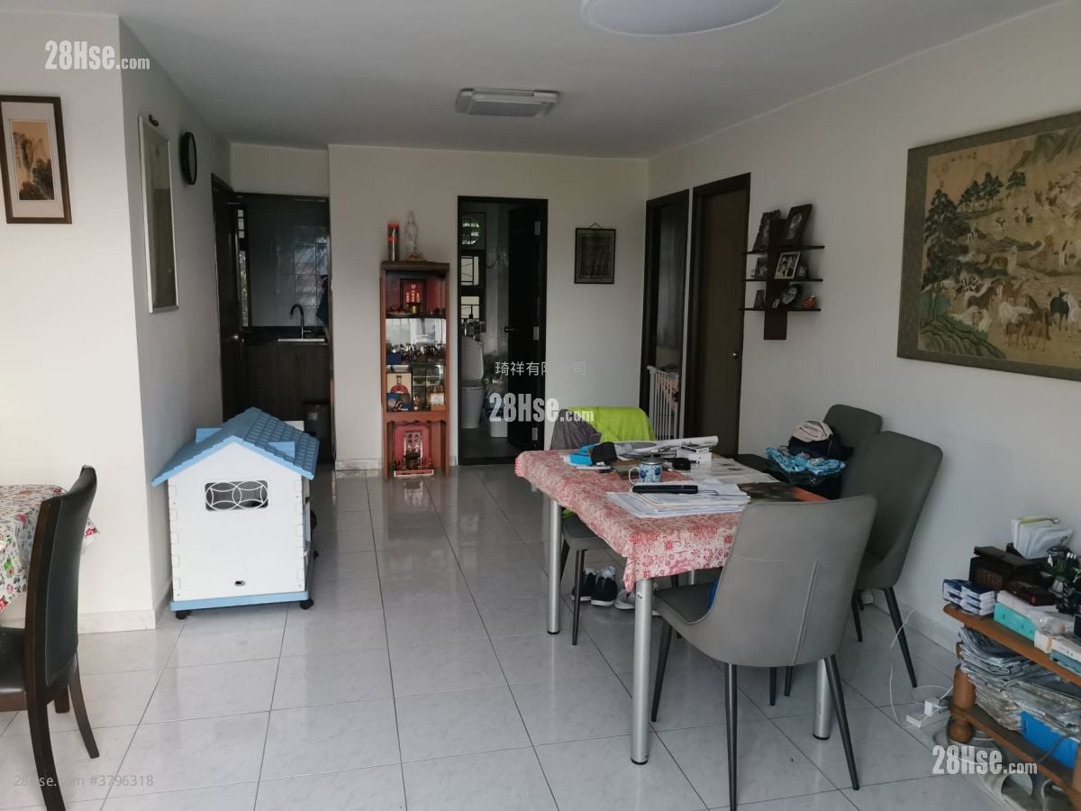 村屋 售盘 700 平方尺