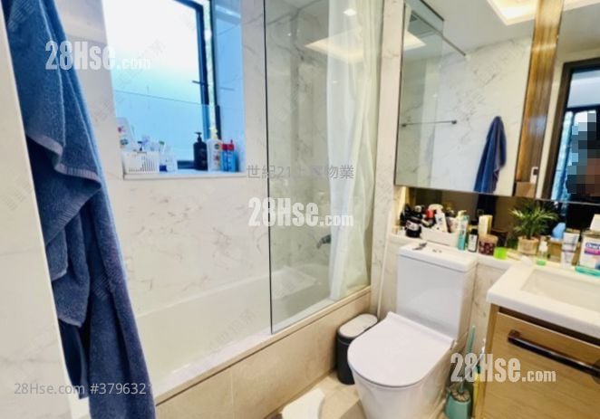 Mantin Heights Sell 3 Bedrooms , 3 Bathrooms 943 ft²