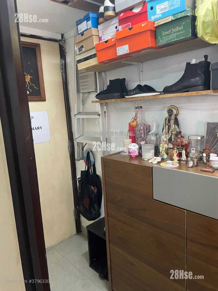 美新楼 售盘 2 房 , 1 浴室 328 平方尺