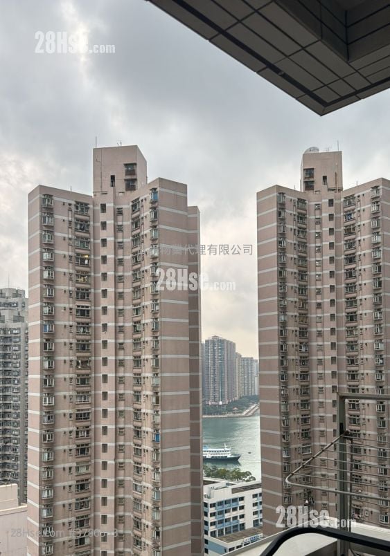 City Point Sell 3 Bedrooms , 2 Bathrooms 662 ft²