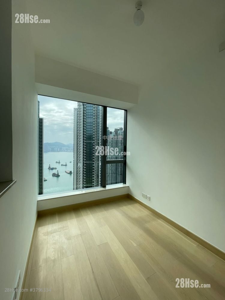 Montara Sell 2 Bedrooms 561 ft²