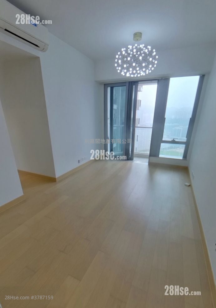 Malibu Sell 3 Bedrooms 660 ft²