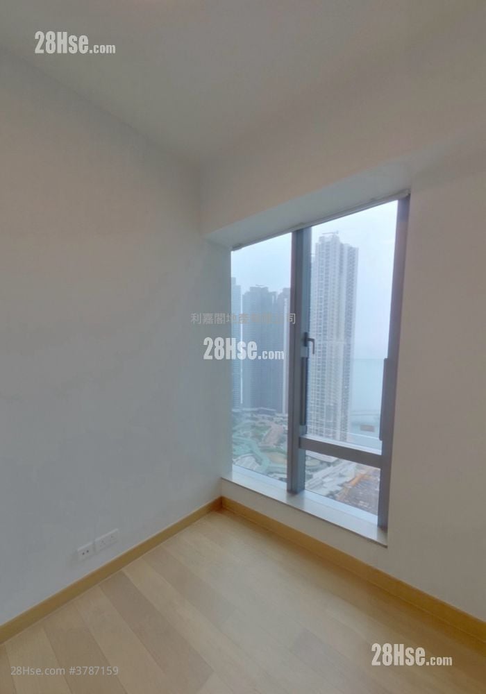 Malibu Sell 3 Bedrooms 660 ft²