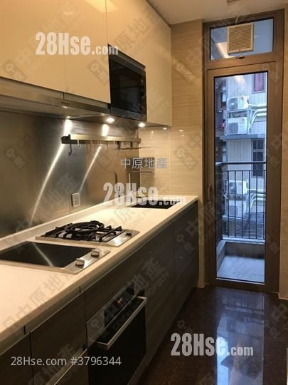 溱林 售盘 3 房 , 3 浴室 774 平方尺