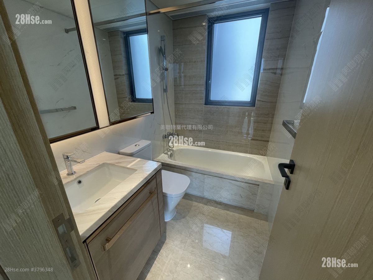 Grand Montara Sell 3 Bedrooms , 2 Bathrooms 789 ft²