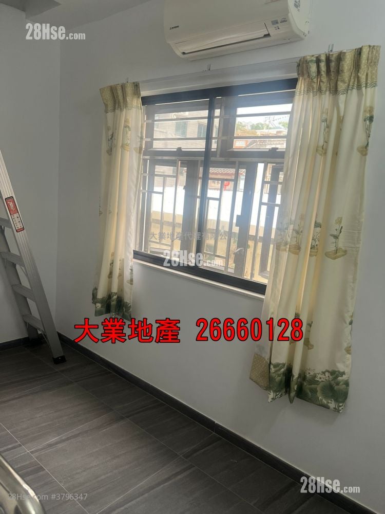 村屋 租盘 2 房 , 1 浴室