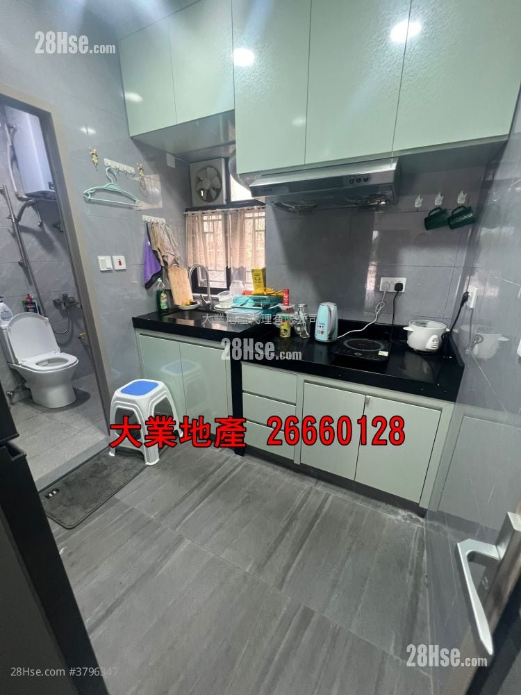 村屋 租盘 2 房 , 1 浴室