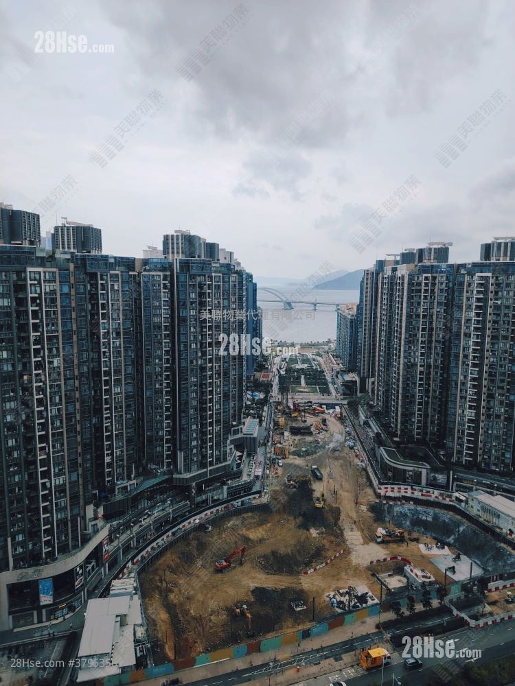 The Wings Rental 4 Bedrooms , 2 Bathrooms 862 ft²