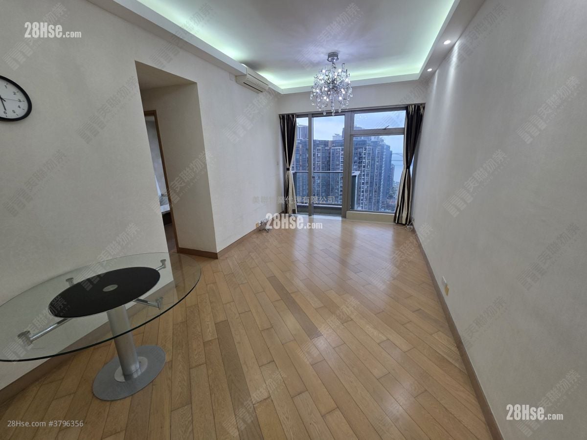 The Wings Rental 4 Bedrooms , 2 Bathrooms 862 ft²