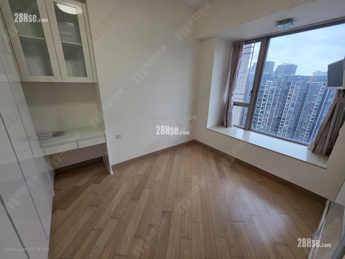 The Wings Rental 4 Bedrooms , 2 Bathrooms 862 ft²