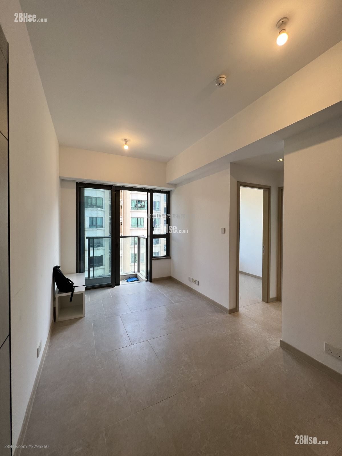 Downtown 38 售盘 2 房 , 1 浴室 414 平方尺