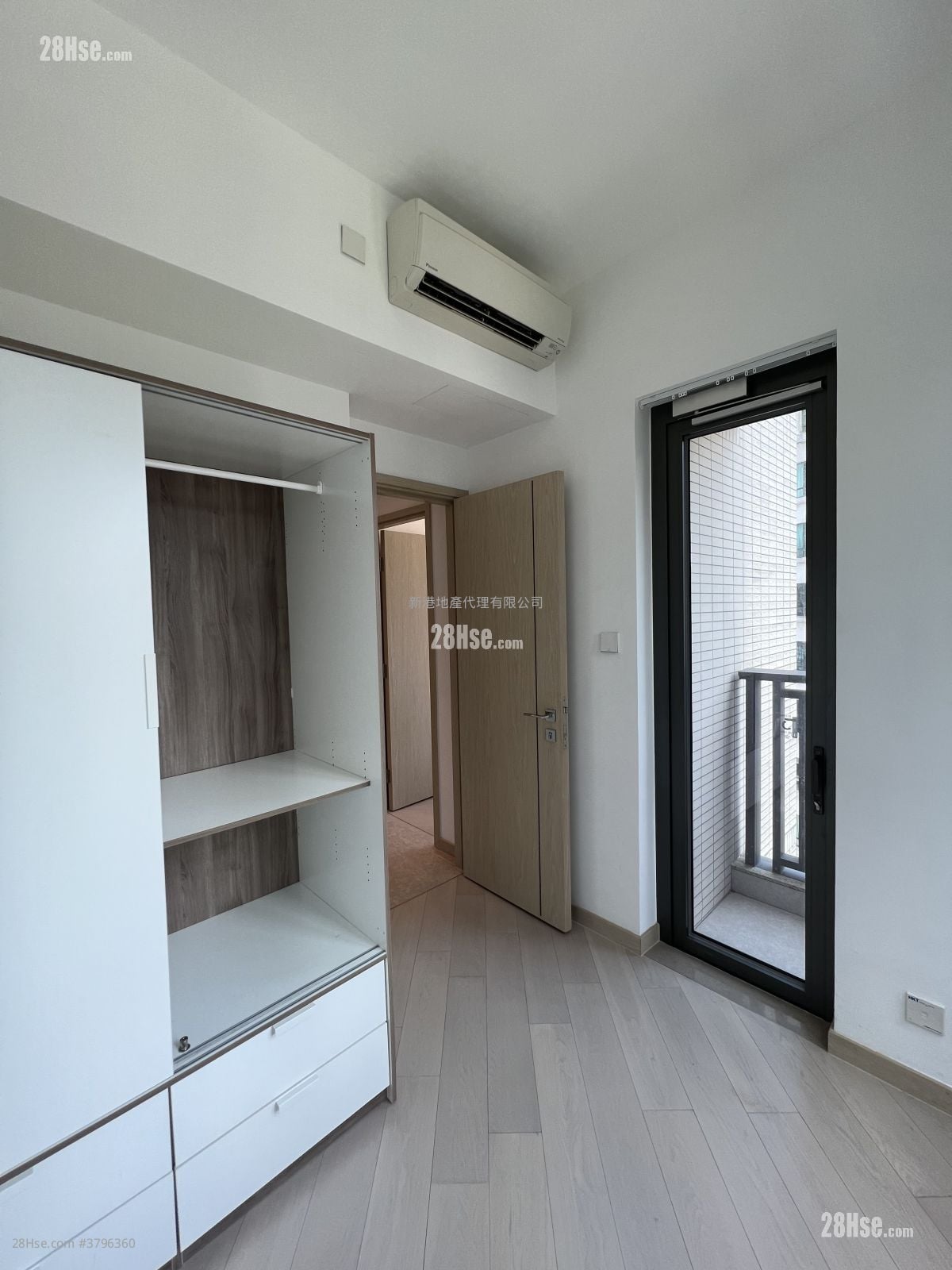 Downtown 38 售盘 2 房 , 1 浴室 414 平方尺