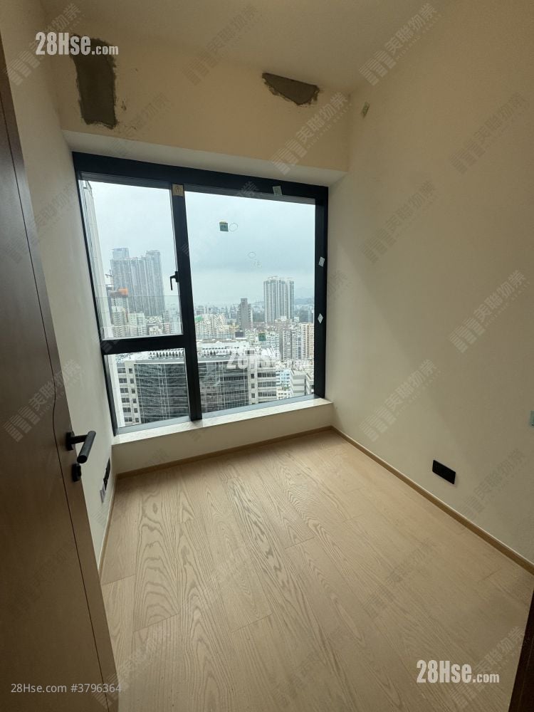 Topside Residence Rental 3 Bedrooms , 1 Bathroom 624 ft²