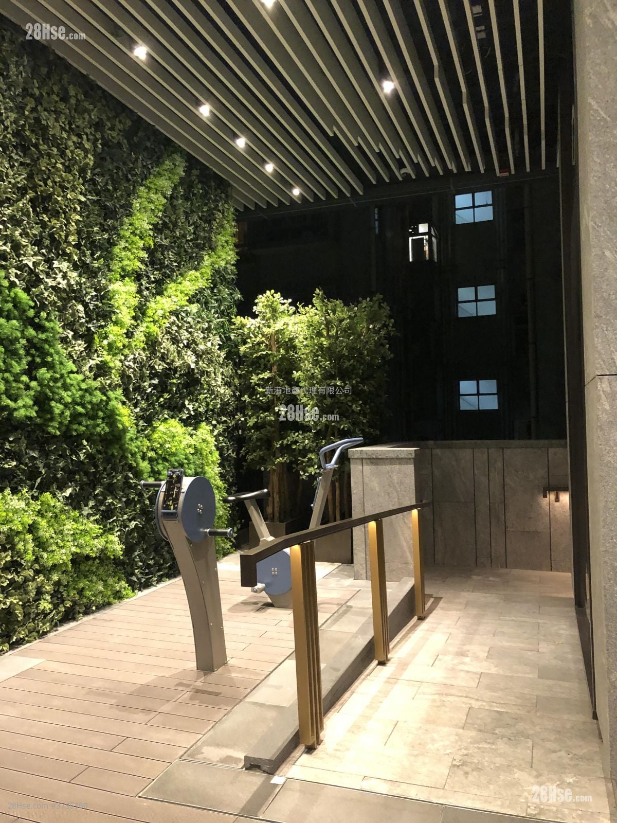 Downtown 38 售盘 2 房 , 1 浴室 414 平方尺