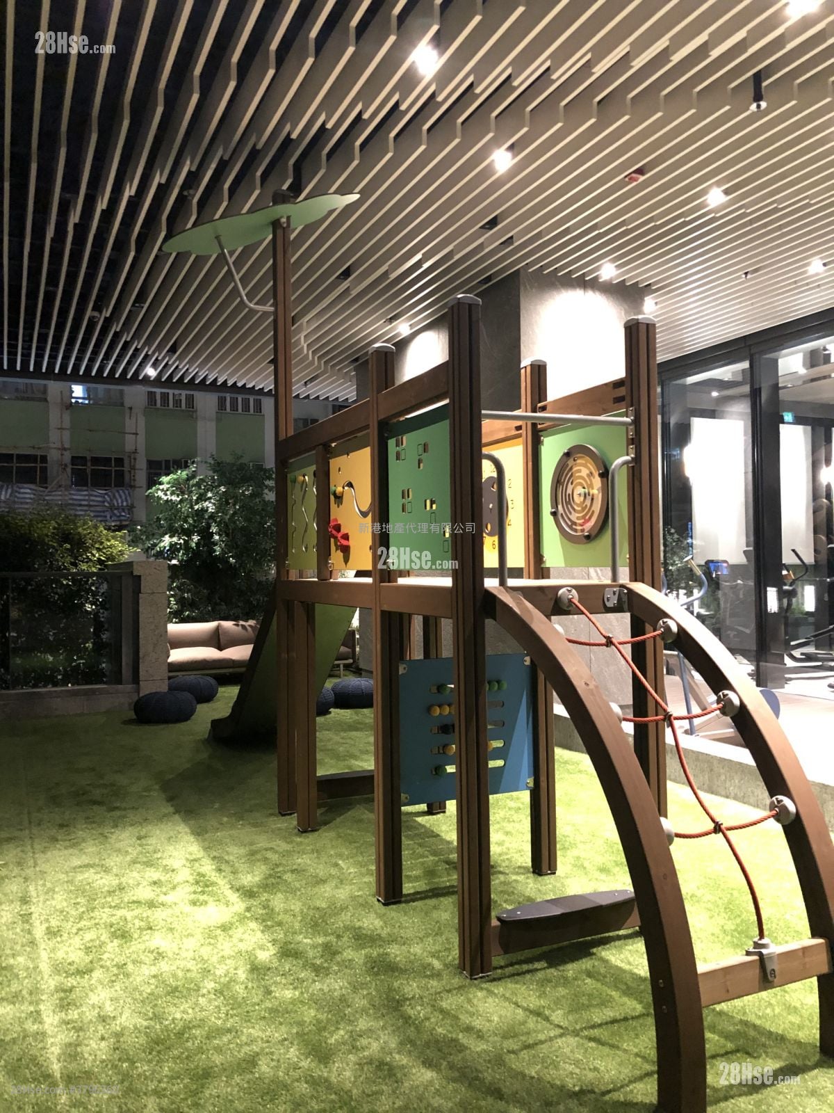 Downtown 38 售盘 2 房 , 1 浴室 414 平方尺