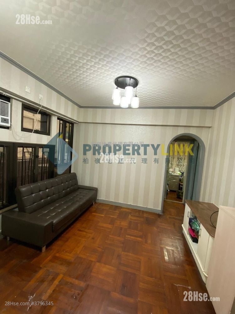 Cameo Court Sell 2 Bedrooms , 1 Bathroom 520 ft²