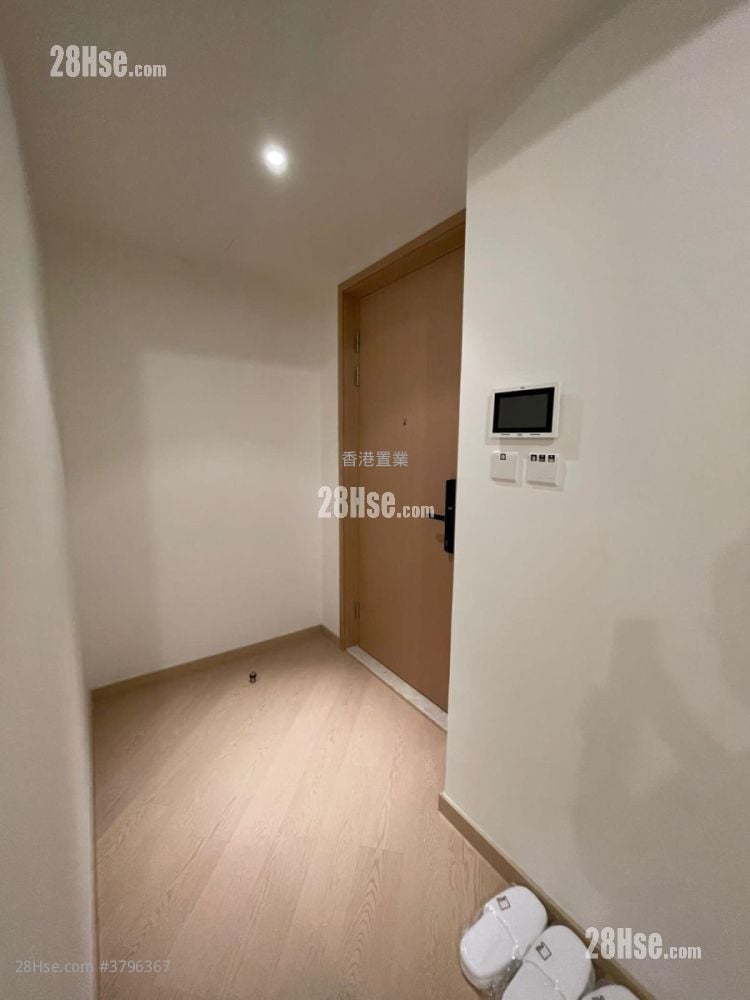 LP10 租盘 3 房 , 2 浴室 790 平方尺