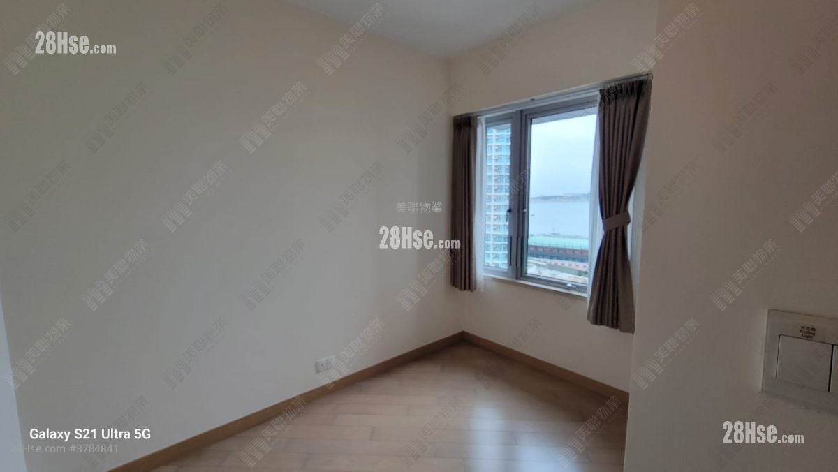 bedroom 1: Century Link Rental 3 Bedrooms , 2 Bathrooms 601 ft²