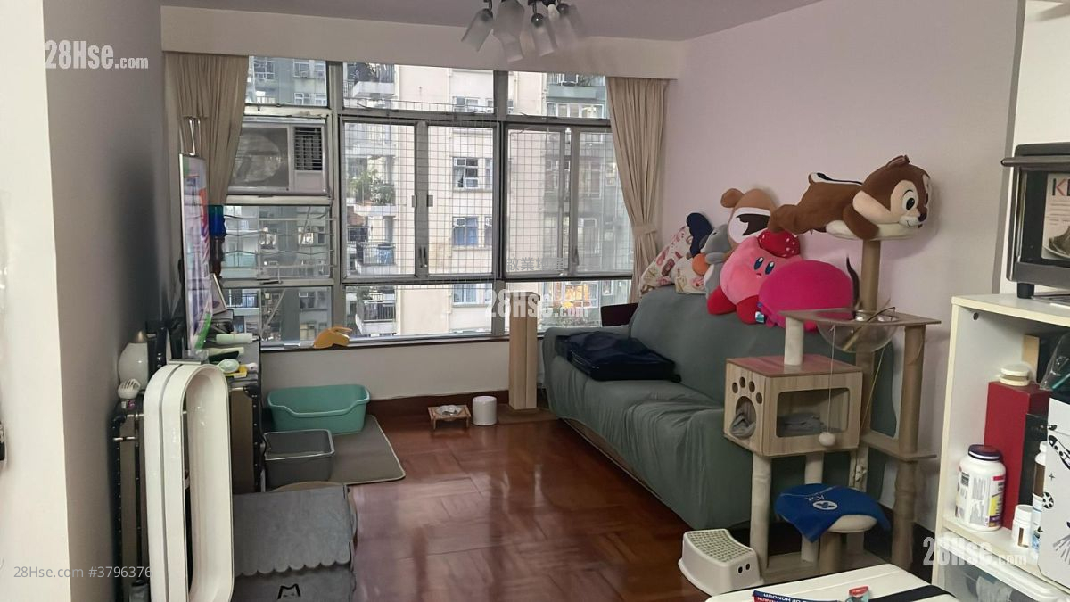 美孚新邨 售盘 3 房 , 2 浴室 907 平方尺