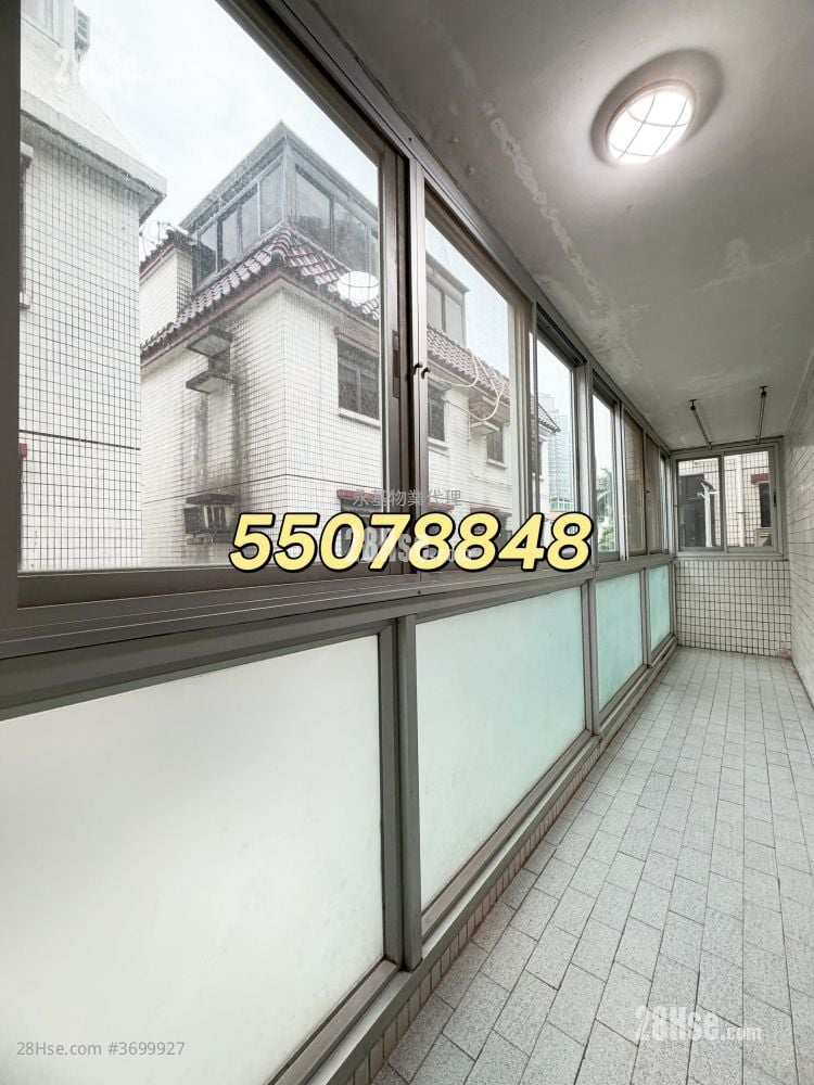 Siu Hang Tsuen Sell 3 Bedrooms , 2 Bathrooms 700 ft²