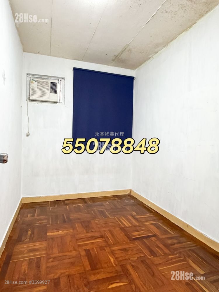 Siu Hang Tsuen Sell 3 Bedrooms , 2 Bathrooms 700 ft²