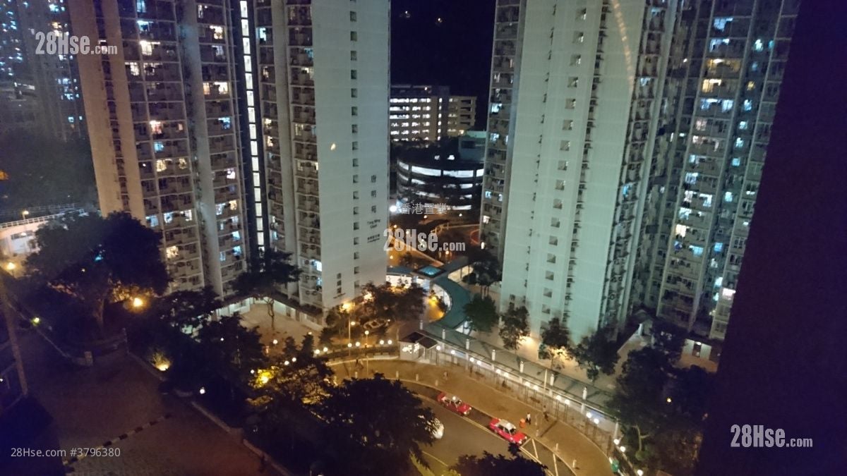 Park Central Sell 2 Bedrooms , 1 Bathroom 438 ft²