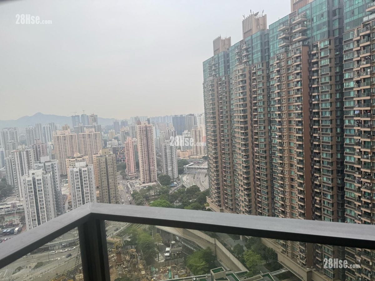 Yoho Midtown Rental 2 Bedrooms , 1 Bathroom 490 ft²