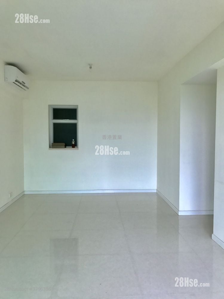 致蓝天 售盘 4 房 , 2 浴室 959 平方尺