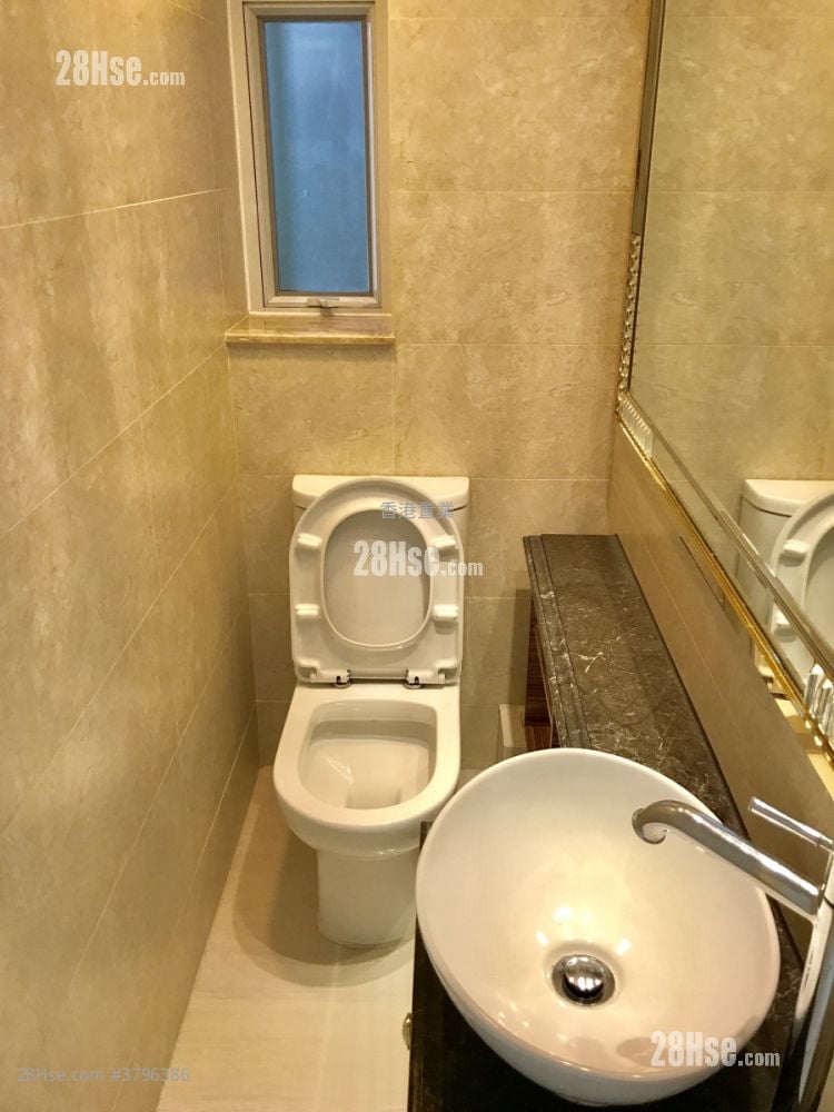 致蓝天 售盘 4 房 , 2 浴室 959 平方尺