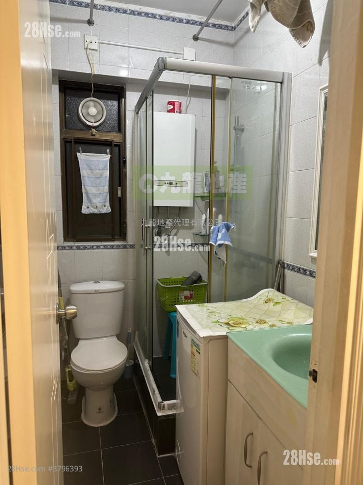 嘉顺大厦 售盘 2 房 , 1 浴室 400 平方尺