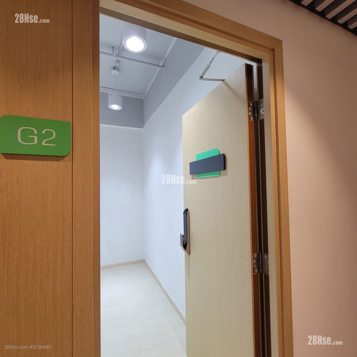 East Sun Industrial Centre Sell 1 Bedroom , 2 Toilets 99 ft²