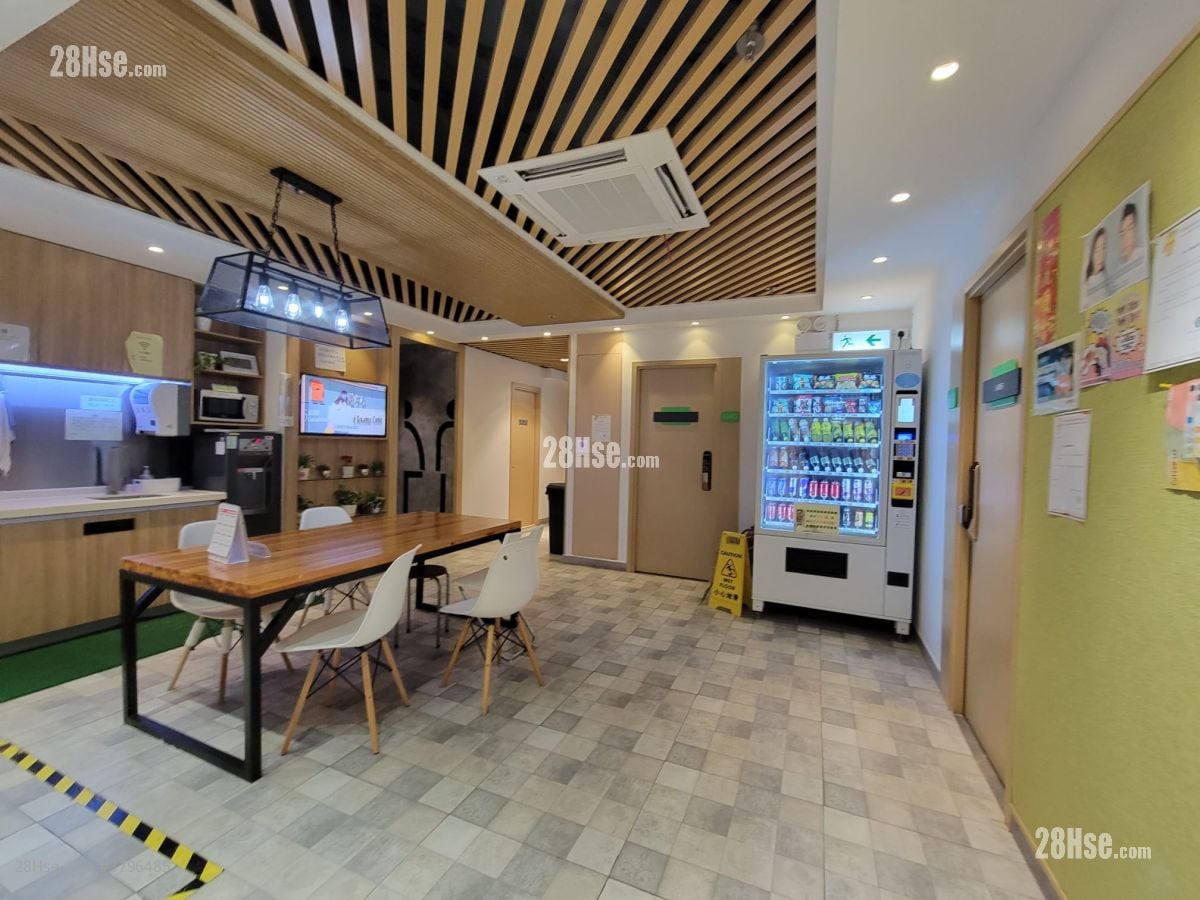 East Sun Industrial Centre Sell 1 Bedroom , 2 Toilets 99 ft²