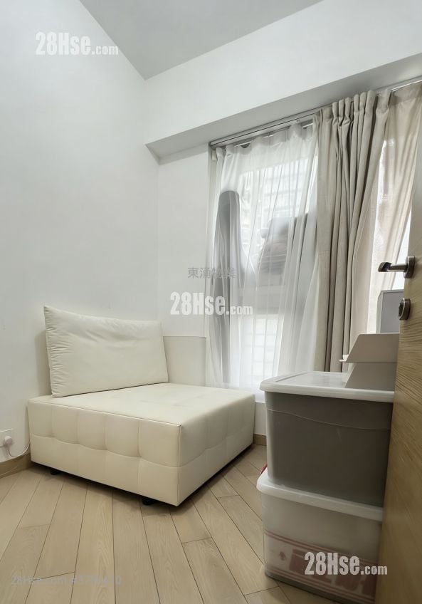 Century Link Sell 2 Bedrooms , 1 Bathroom 462 ft²