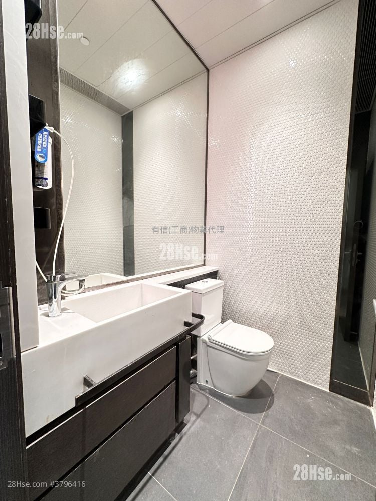 Kimberland Centre Rental 1 Toilet