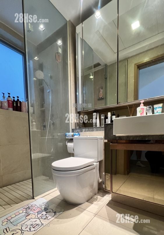 Century Link Sell 2 Bedrooms , 1 Bathroom 462 ft²