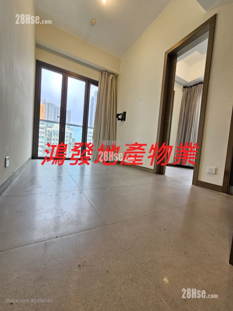 AVA228 售盘 1 房 , 1 浴室 239 平方尺